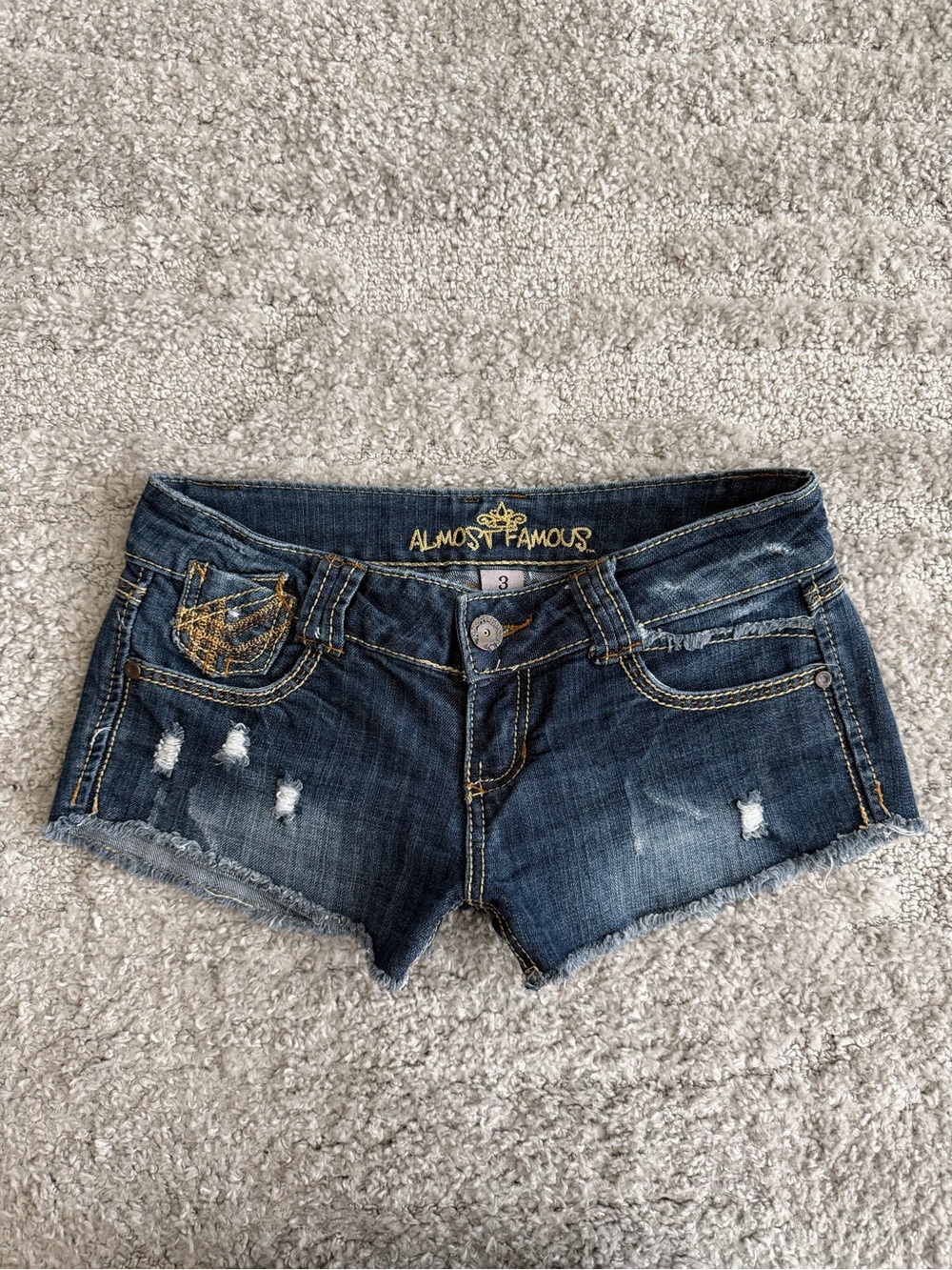 EUC Y2K Almost Famous Size 3 (30”) Low Rise Mini denim Shorts